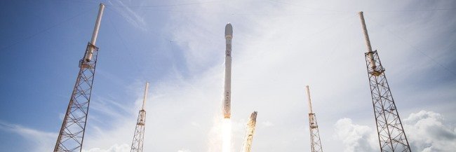 SpaceX raket