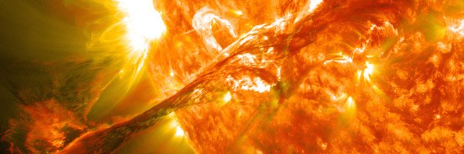 Magnificent CME Erupts on the Sun - August 31 - Credit: NASA/GSFC/SDO