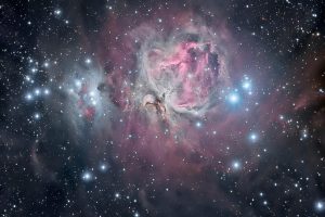belle photo de la nébuleuse d'Orion entièrement illuminée