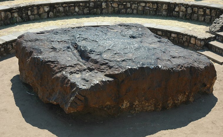 At 60 tonnes, the Hoba Meteorite is the largest known intact meteorite on Earth.