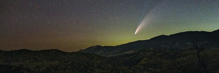 Cometa brilhante