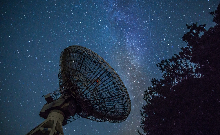 Observing Dark Nebulae With Radio Telescopes