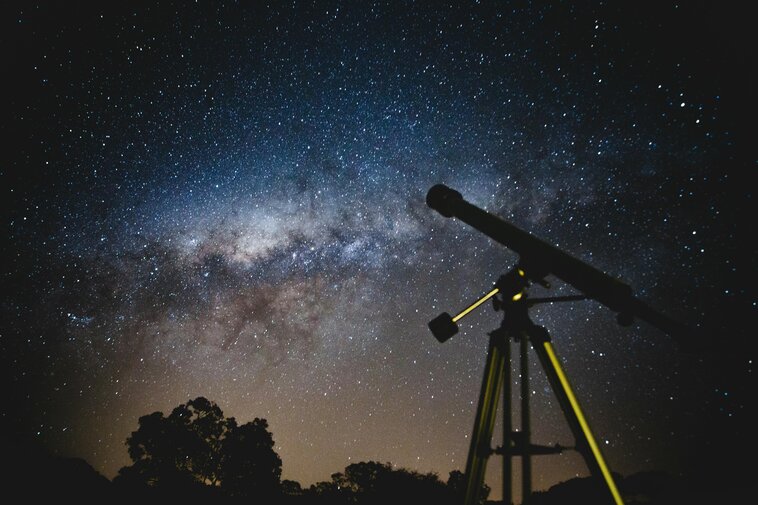 Stargazing with a telescope
